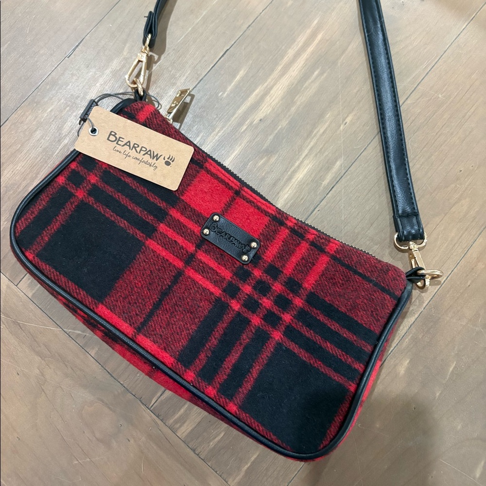 Bearpaw shoulder bag